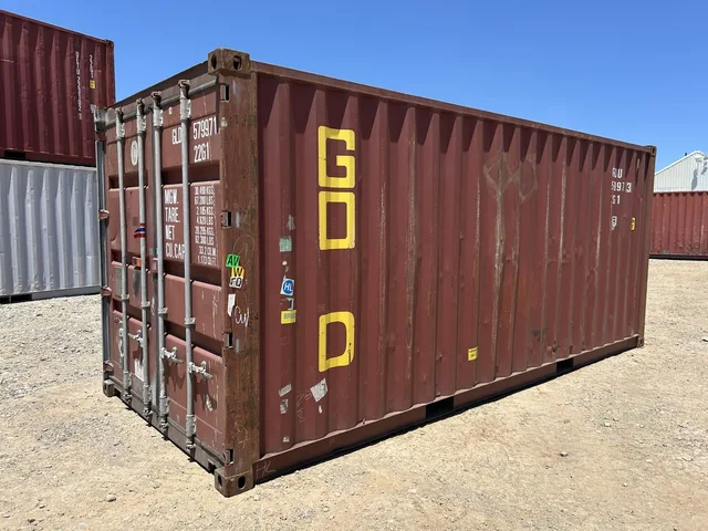20-foot standard shipping container with cargo doors at Hercules in Durango