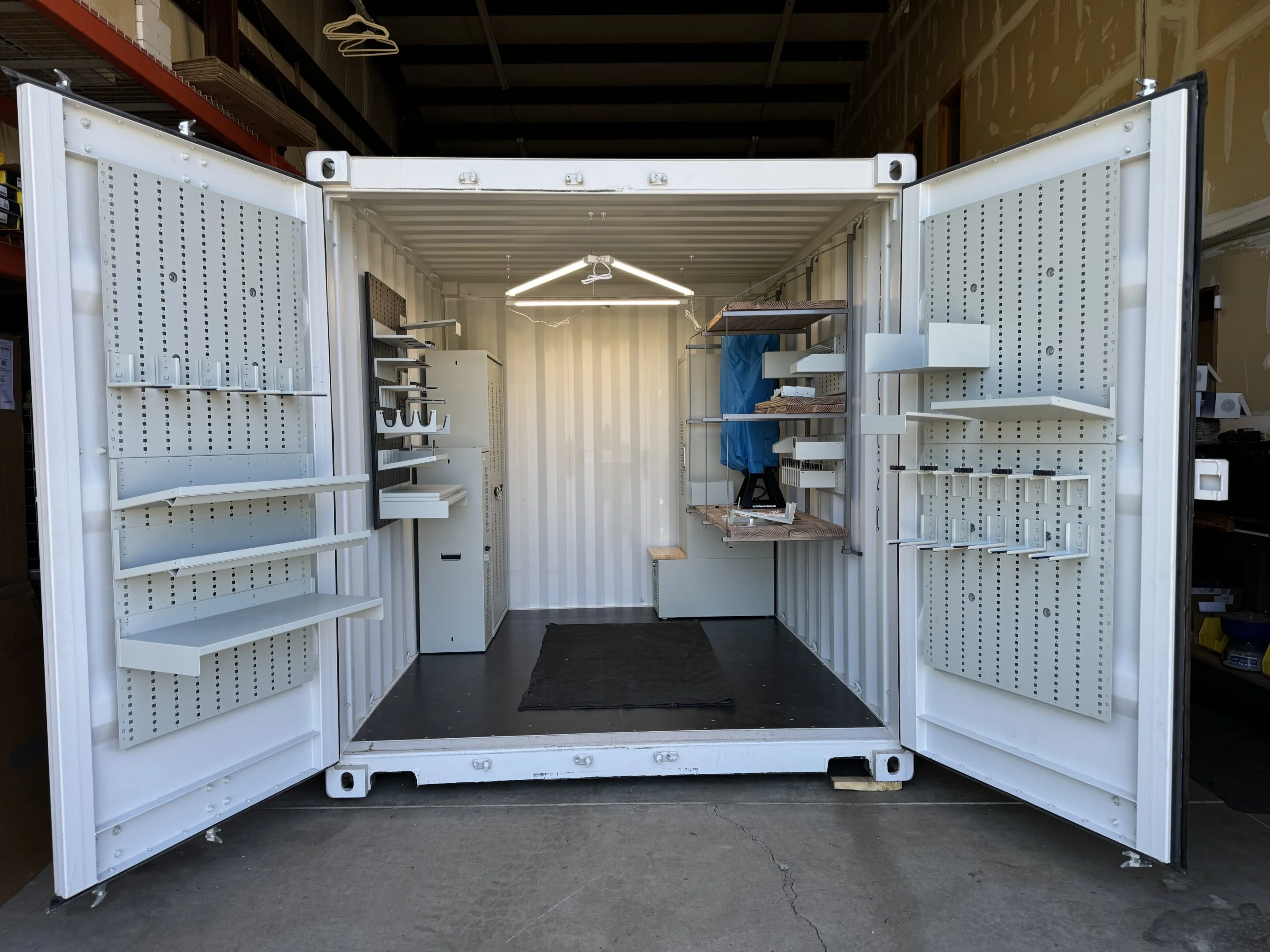 Co-Gunfighter container modification project in Durango